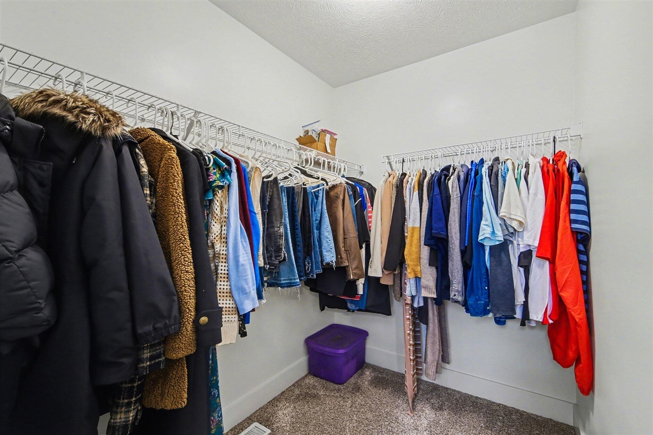 17285 Richton Drive, Nunica, MI, 49448-9374