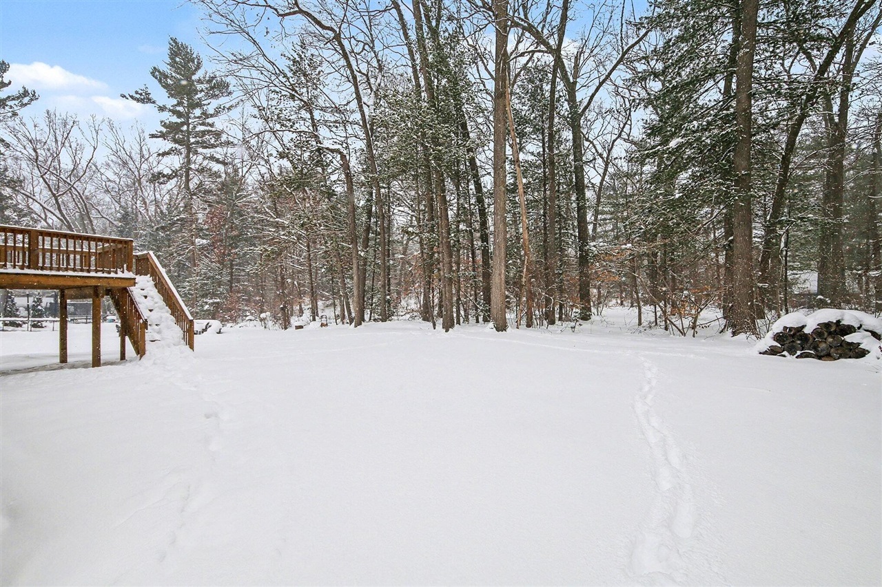 17285 Richton Drive, Nunica, MI, 49448-9374