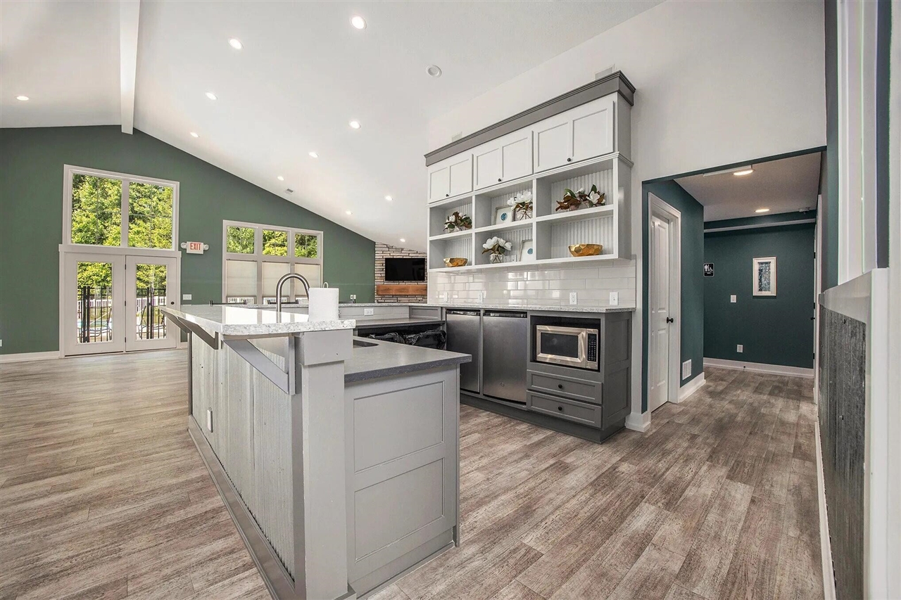 17285 Richton Drive, Nunica, MI, 49448-9374