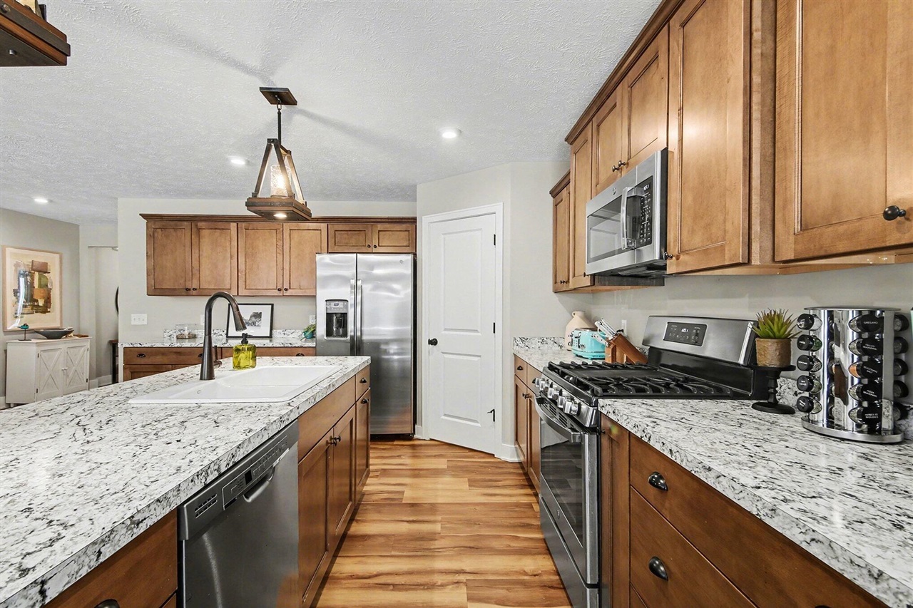 17285 Richton Drive, Nunica, MI, 49448-9374