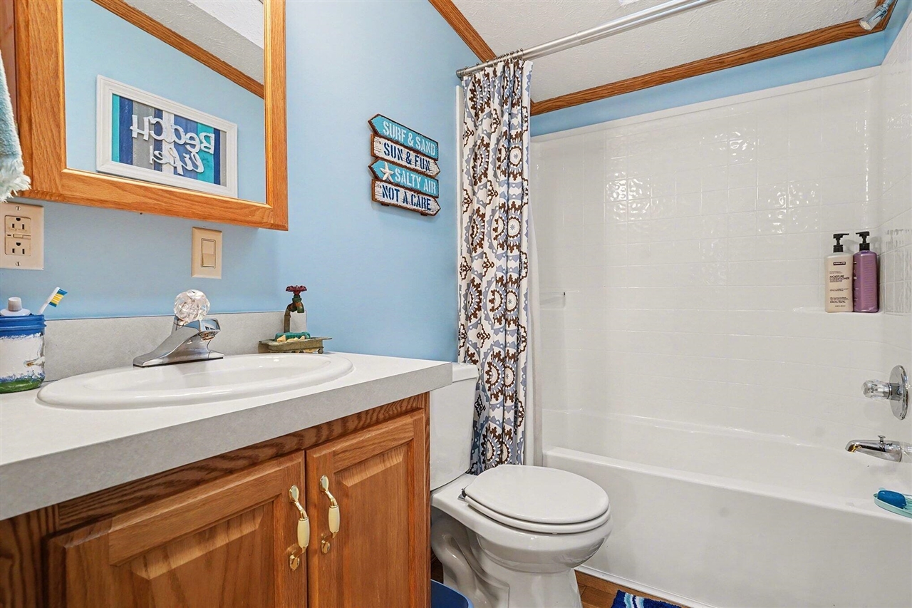 1758 N Beechwood Drive, Mears, MI, 49436-9548