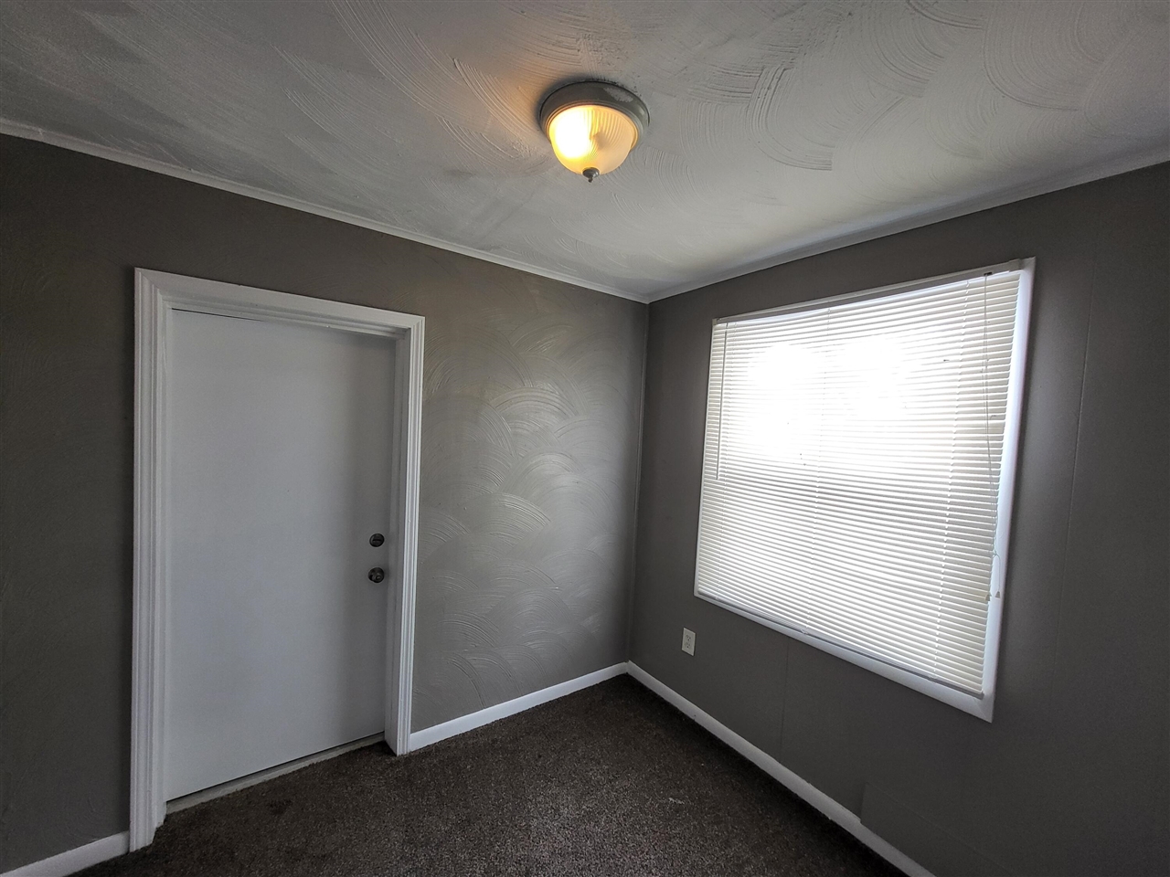 420 E Meyers Avenue, Hazel Park, MI, 48030-3503