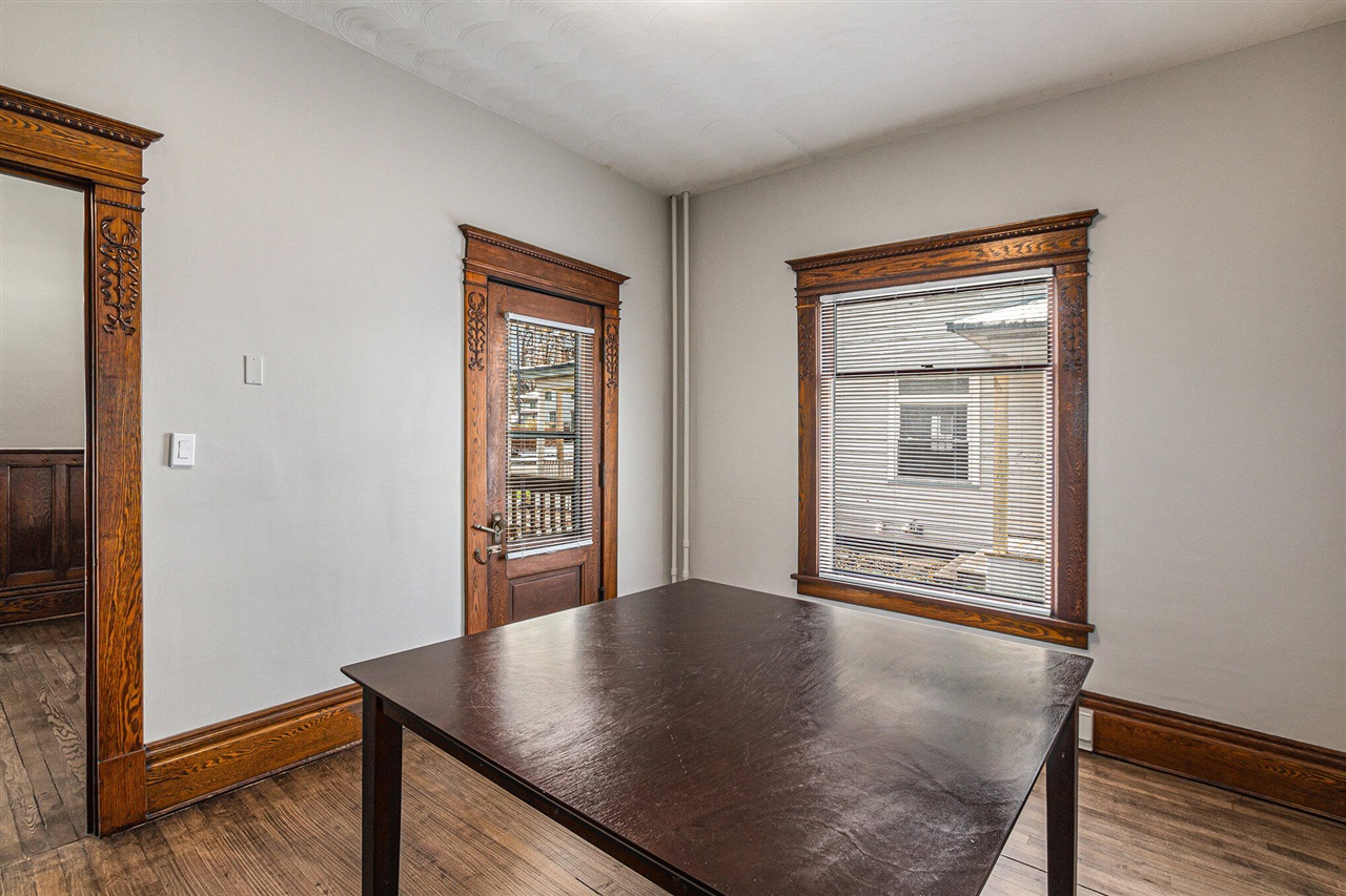 417 Maple Street, Big Rapids, MI, 49307-1837
