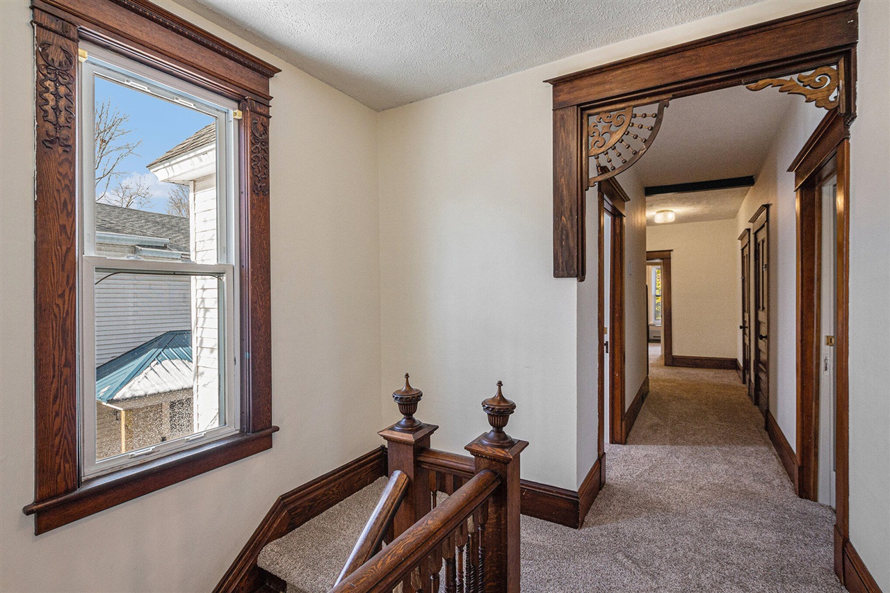 417 Maple Street, Big Rapids, MI, 49307-1837