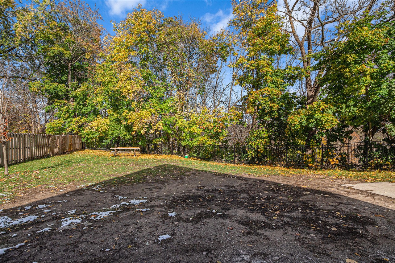 417 Maple Street, Big Rapids, MI, 49307-1837
