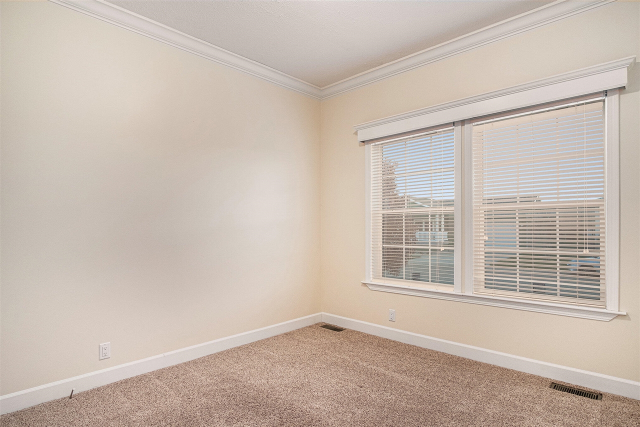 11765 Townsquare Blvd Drive, Rockford, MI, 49341