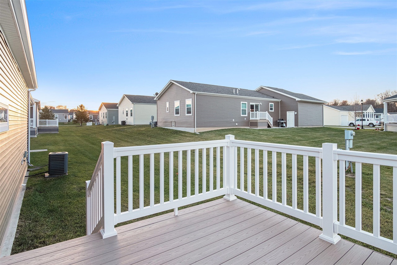 11765 Townsquare Blvd Drive, Rockford, MI, 49341