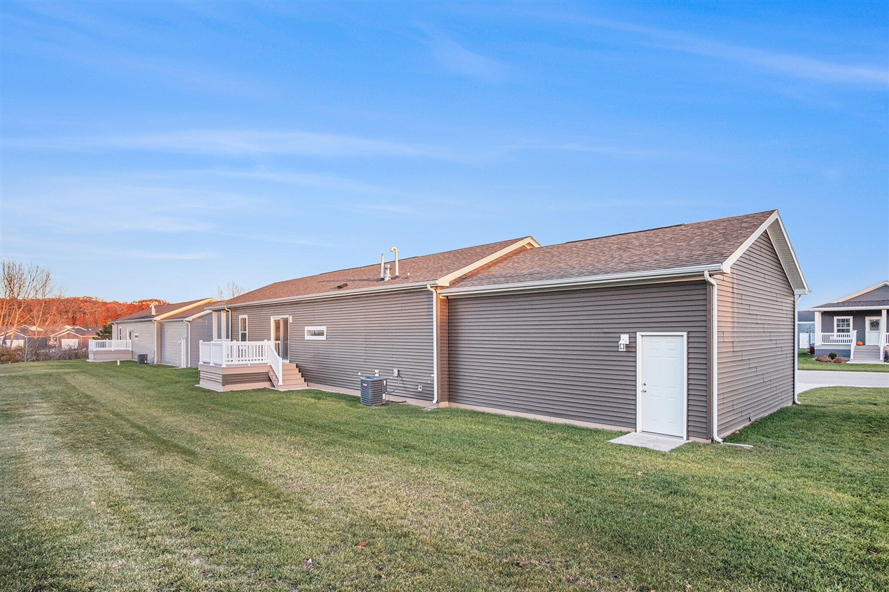 11765 Townsquare Blvd Drive, Rockford, MI, 49341