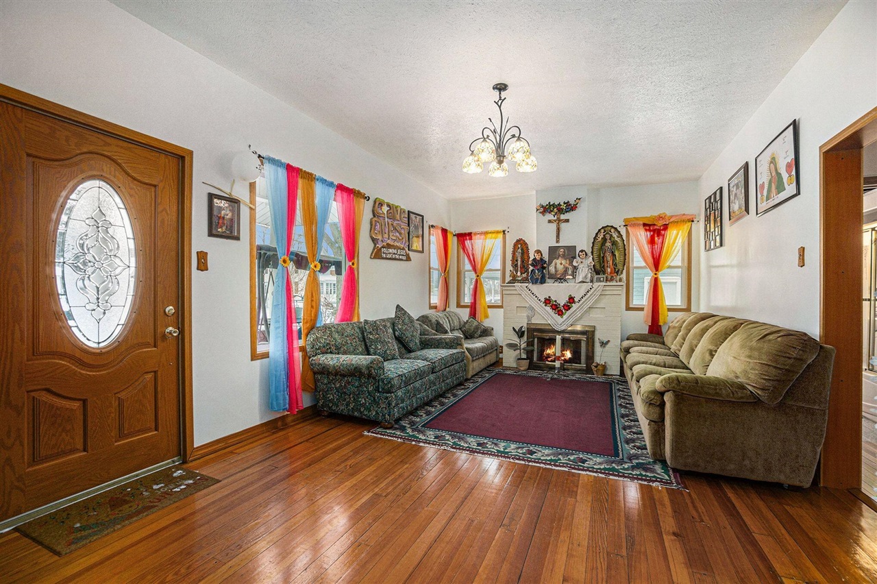 Homes for sale in Sturgis, MI | 306 S Jefferson St, Sturgis, MI 49091 | MLS# 70513028