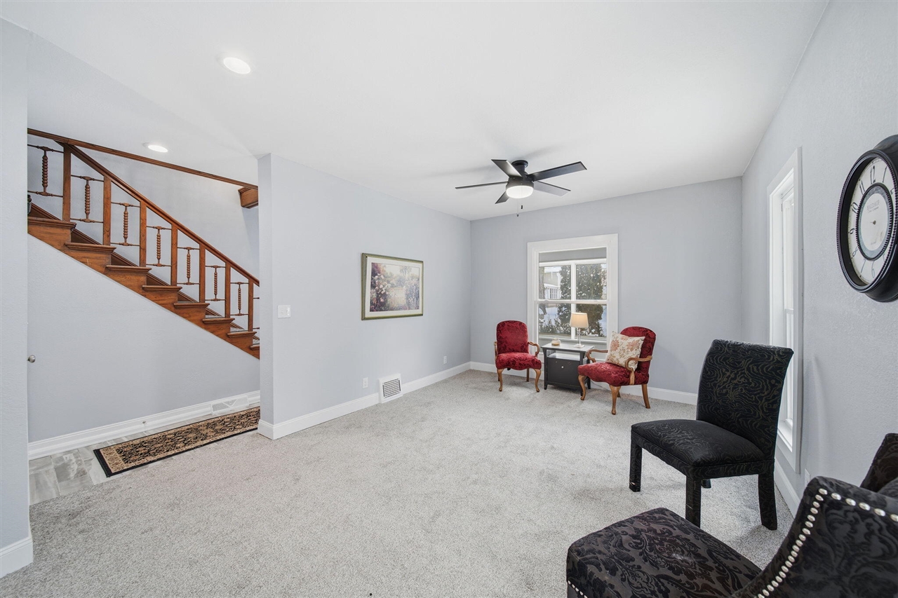 1506 Pringle Avenue, Jackson, MI, 49203-1954