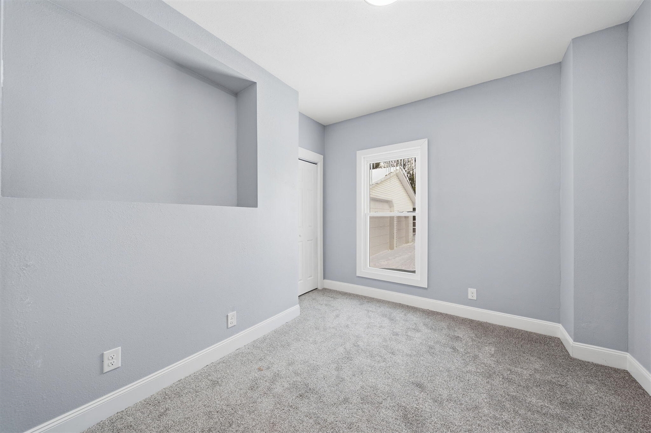 1506 Pringle Avenue, Jackson, MI, 49203-1954