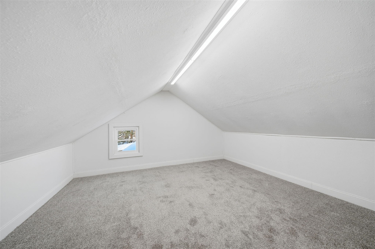 1506 Pringle Avenue, Jackson, MI, 49203-1954