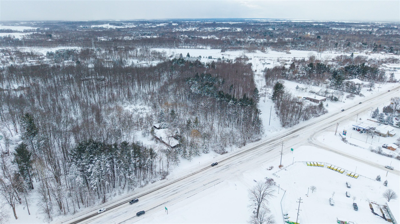 14187 Ironwood Drive, Grand Rapids, MI, 49534-1035