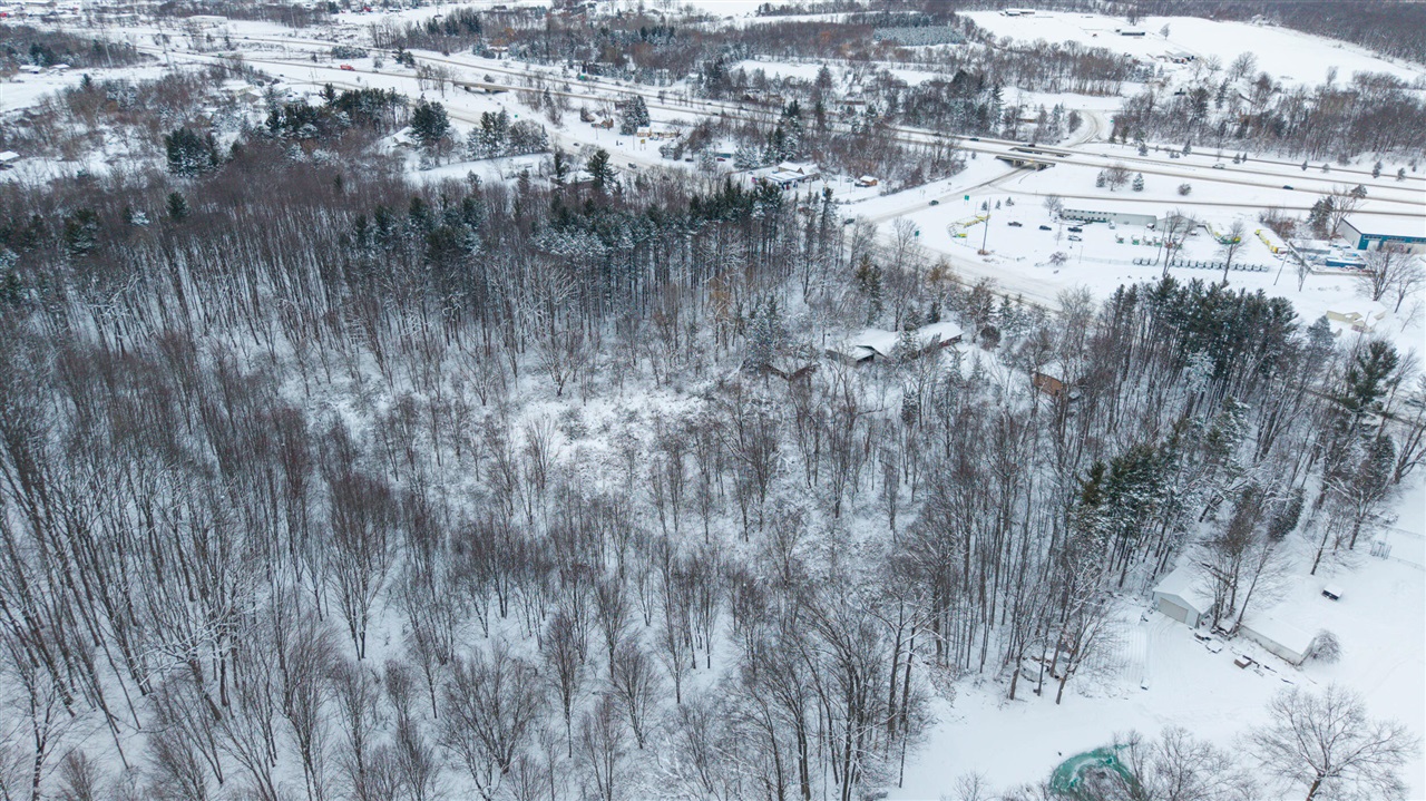 14187 Ironwood Drive, Grand Rapids, MI, 49534-1035