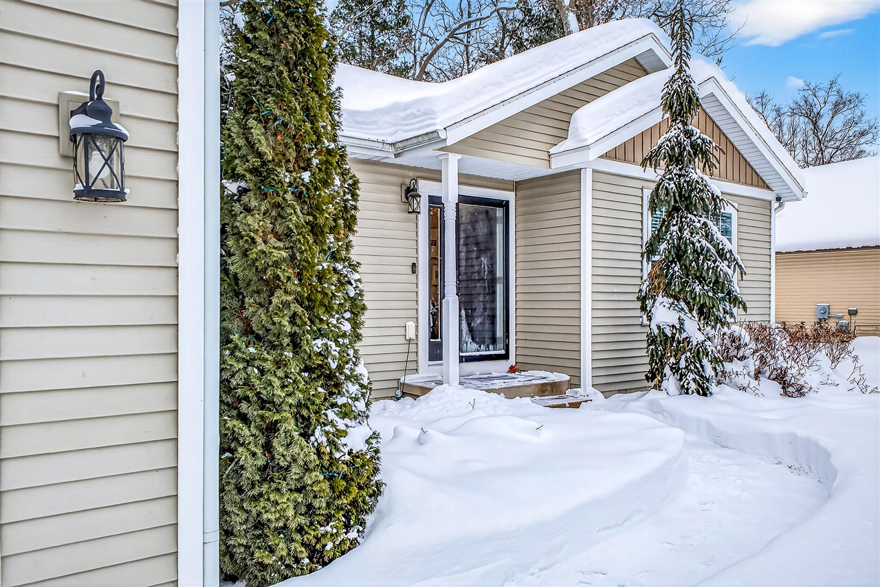 Homes for sale in Twin Lake, MI | 6578 Black Hawk Ln, Twin Lake, MI 49457 | MLS# 70513111