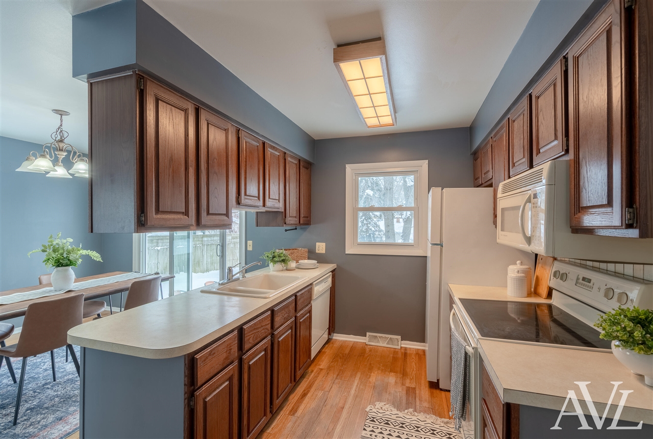 Grand Rapids, MI, 49508-6217