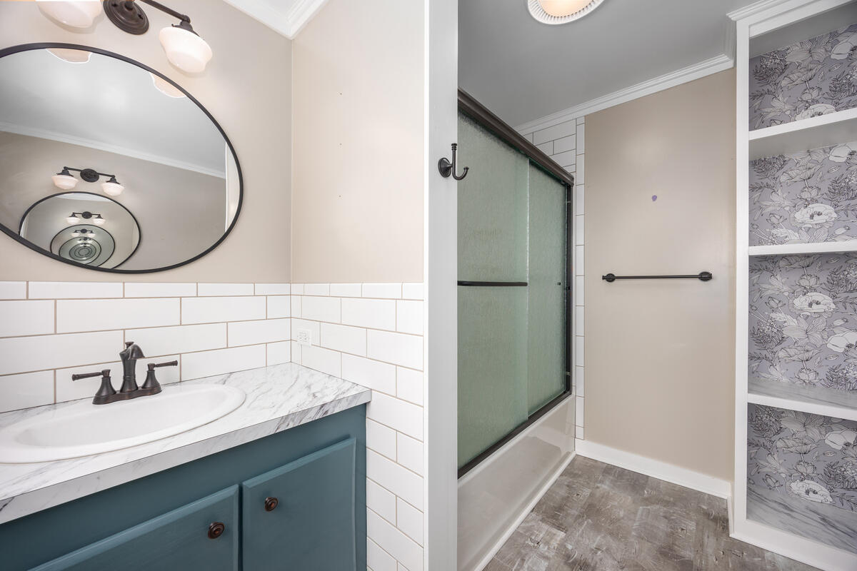 Homes for sale in Lowell, MI | 517 Elm St, Lowell, MI 49331 | MLS# 70513198