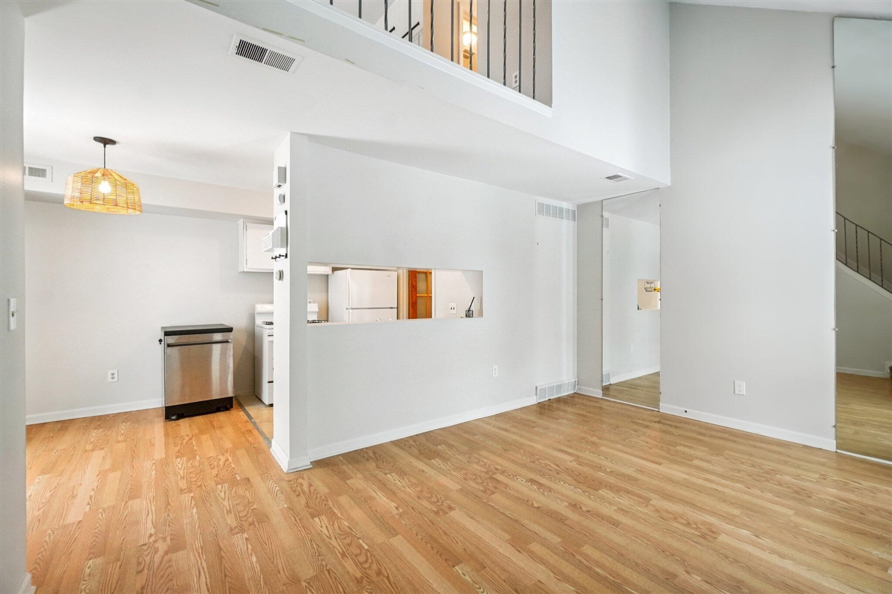 44432 Newburyport Drive, Canton, MI, 48187-2509