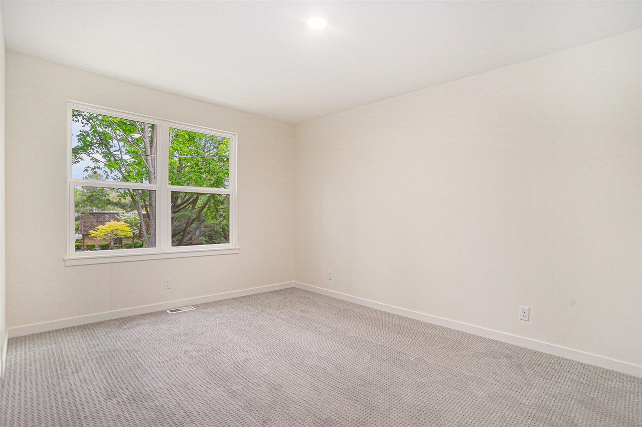 1980 S Shorewood Lane UNIT&nbsp;19, Holland, MI, 49423-4314