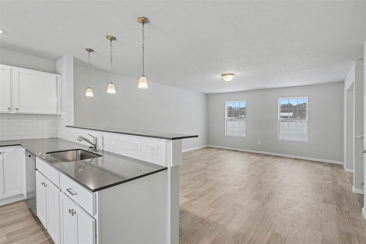 48405 Silver Oaks West, Mattawan, MI, 49071