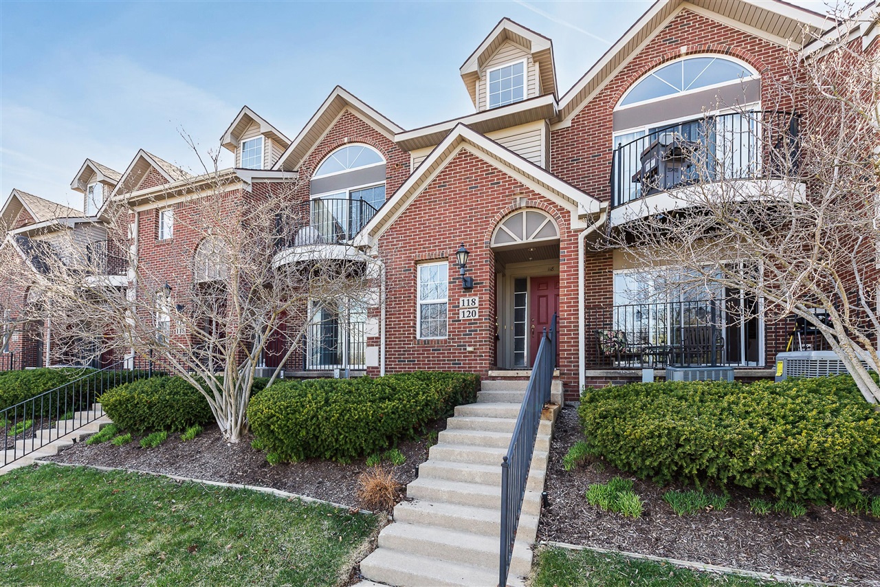 120 W Oakbrook Drive, Ann Arbor, MI, 48103-2253