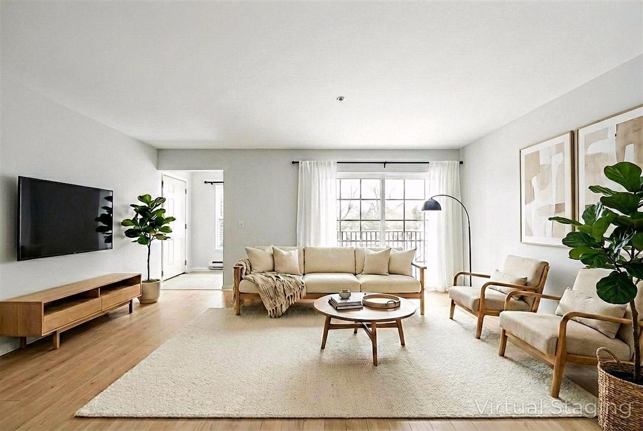 120 W Oakbrook Drive, Ann Arbor, MI, 48103-2253