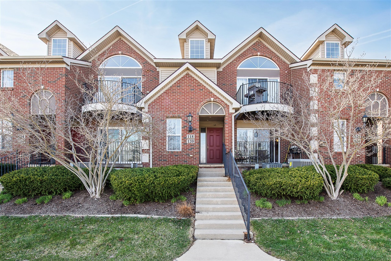 120 W Oakbrook Drive, Ann Arbor, MI, 48103-2253