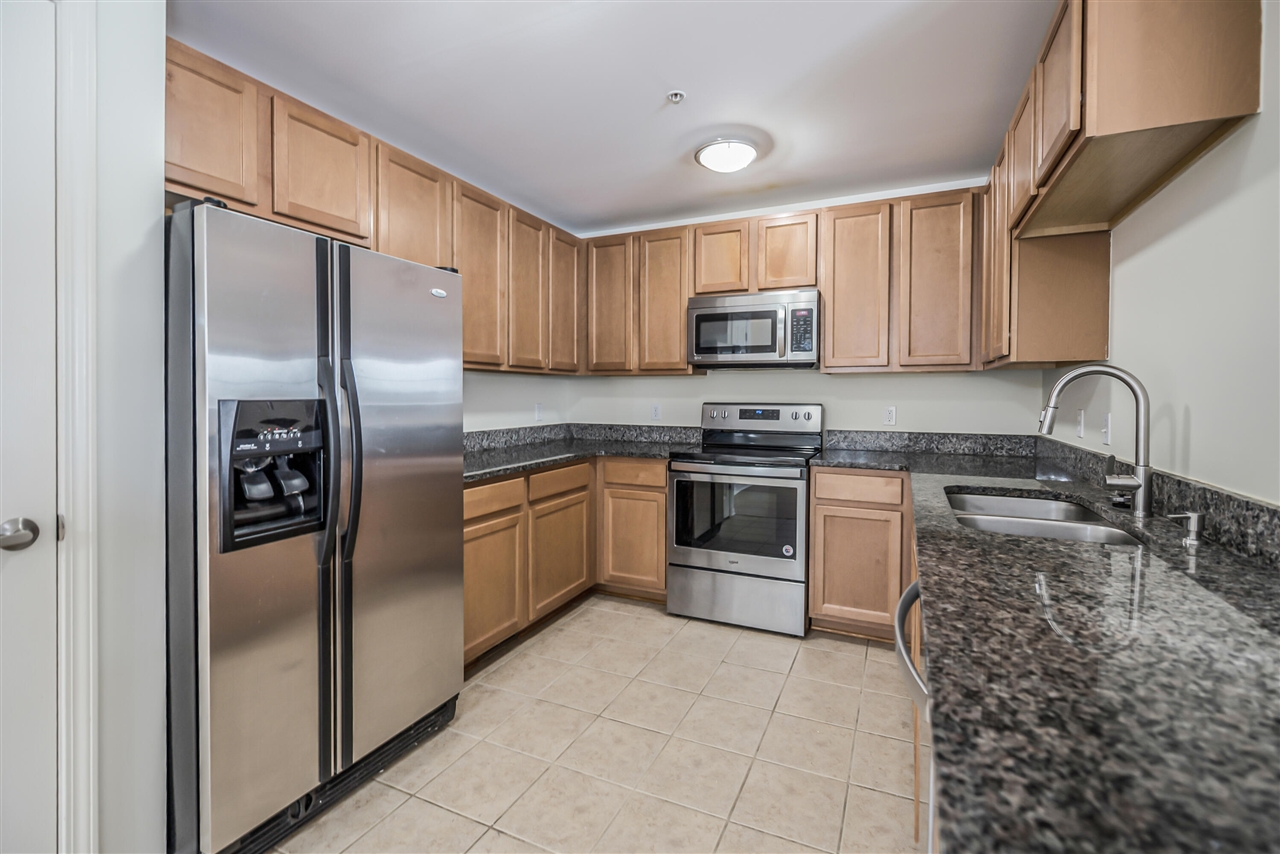 120 W Oakbrook Drive, Ann Arbor, MI, 48103-2253