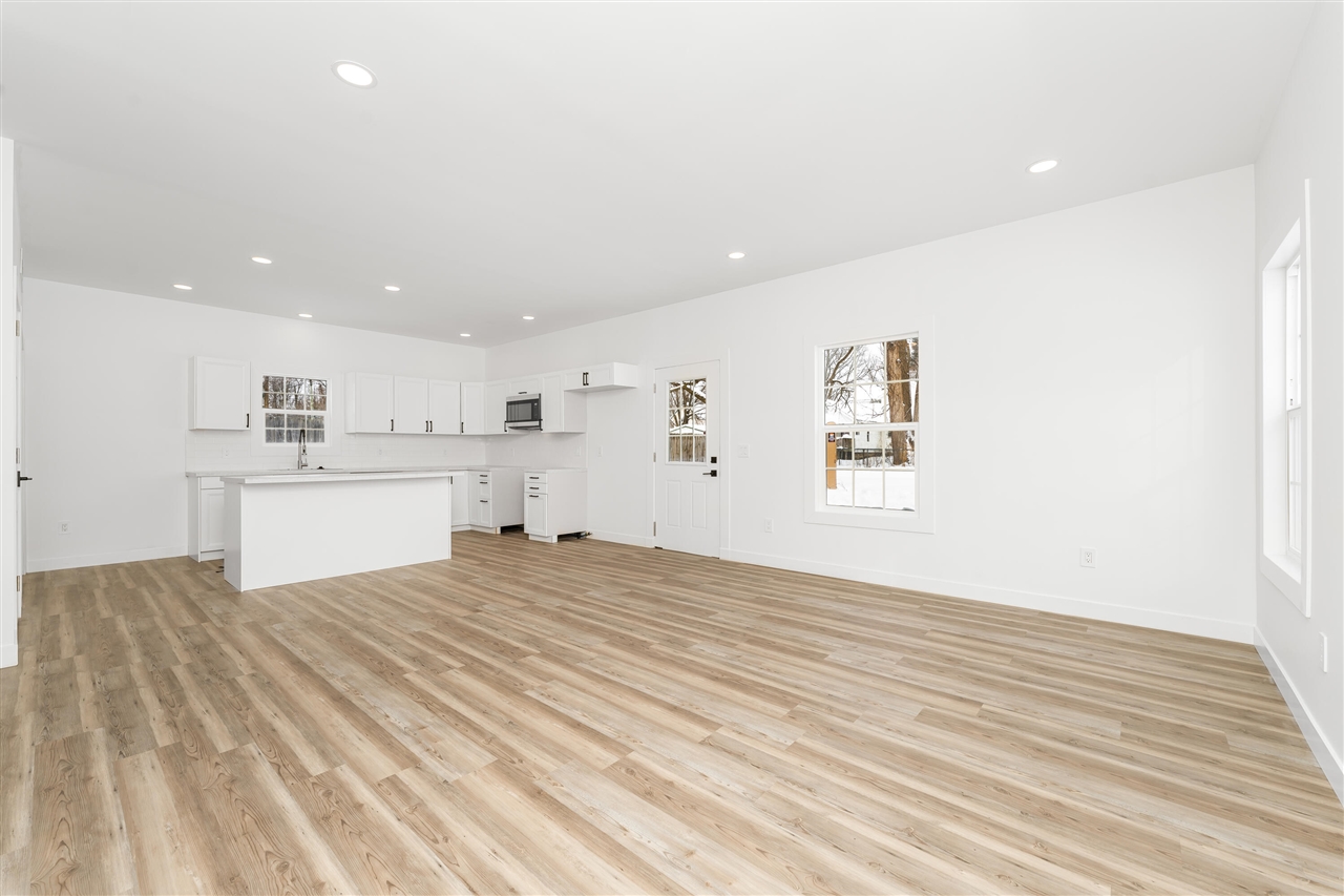 Homes for sale in Marcellus, MI | 180 S Snyder St, Marcellus, MI 49067 | MLS# 70513244