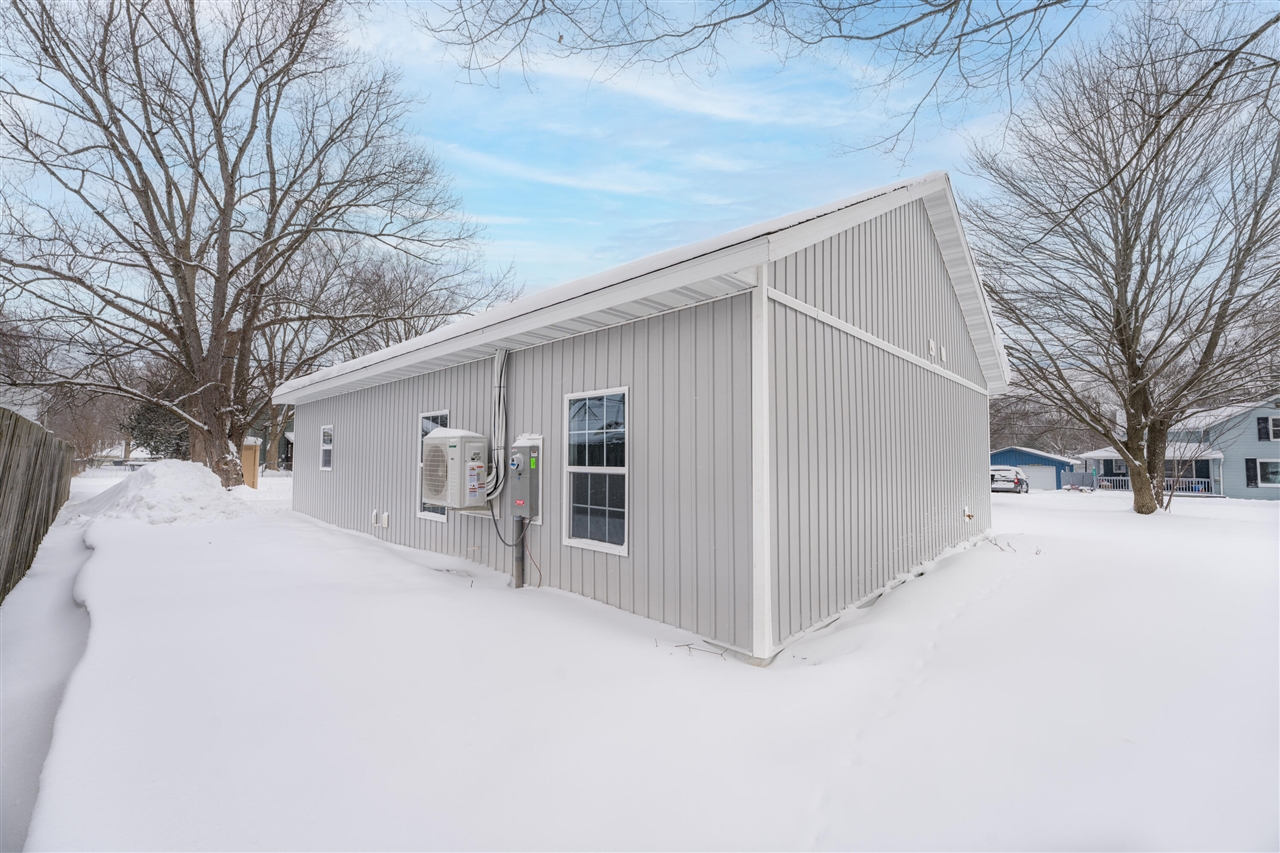 Homes for sale in Marcellus, MI | 180 S Snyder St, Marcellus, MI 49067 | MLS# 70513244