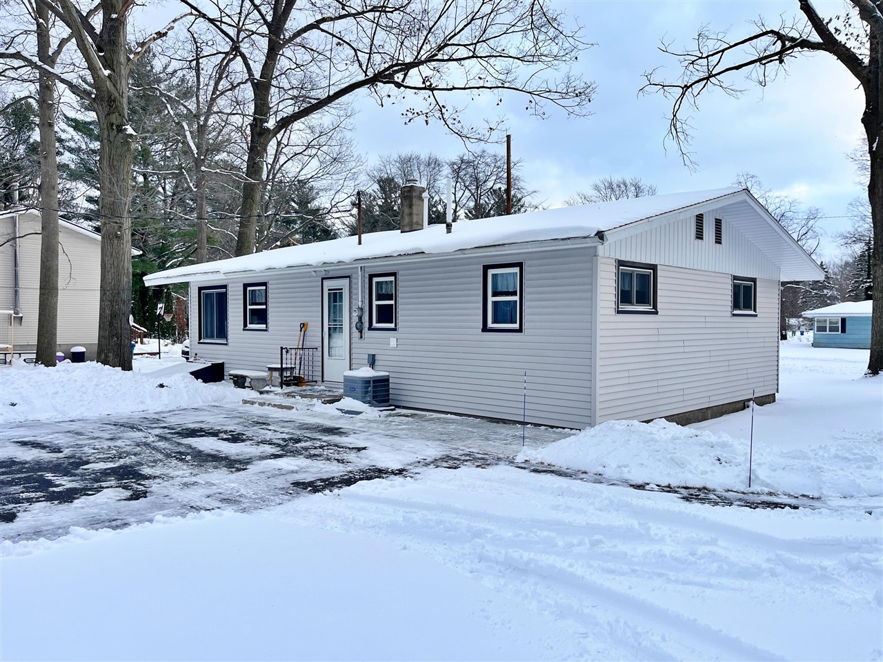 Spring Lake, MI, 49456-2303