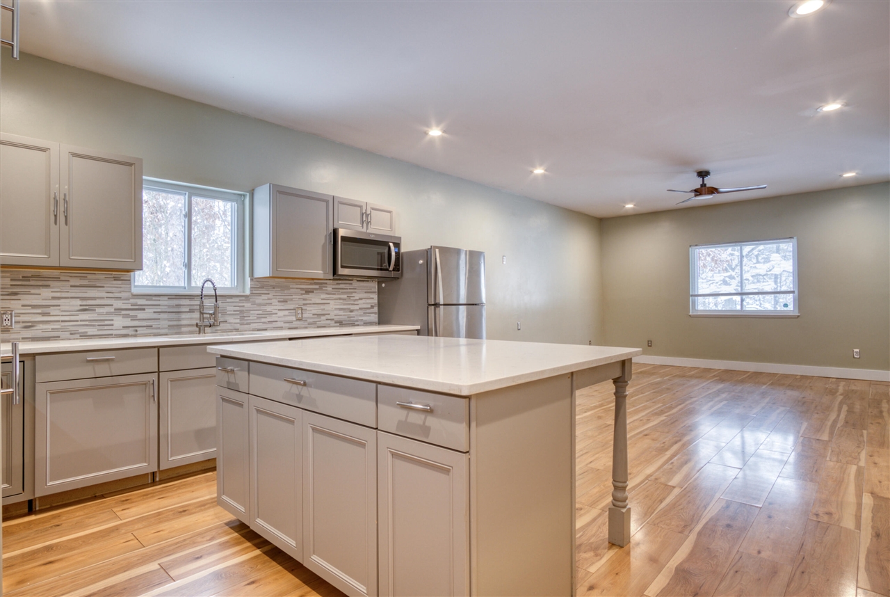 1518 E Wilke Road, Rothbury, MI, 49452-8101