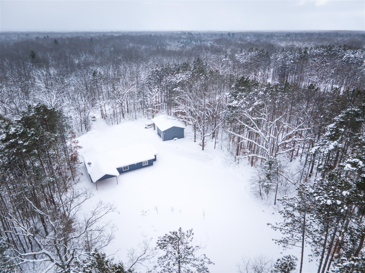 1518 E Wilke Road, Rothbury, MI, 49452-8101