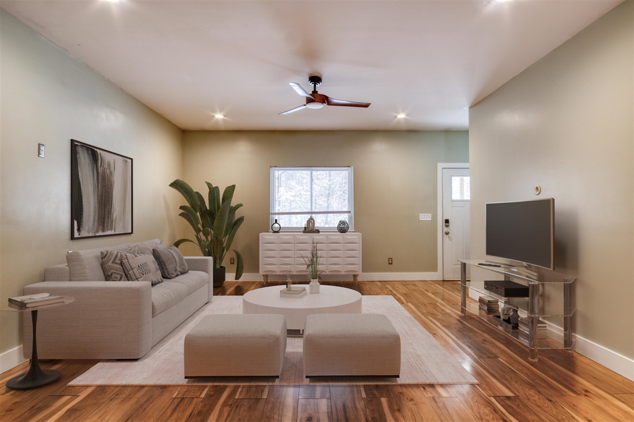 1518 E Wilke Road, Rothbury, MI, 49452-8101