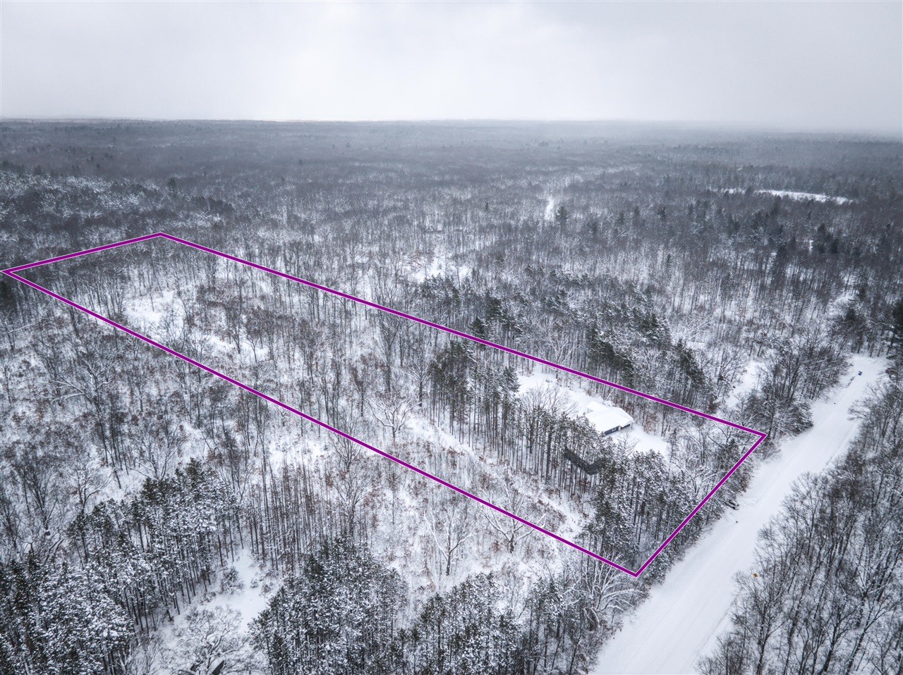 1518 E Wilke Road, Rothbury, MI, 49452-8101