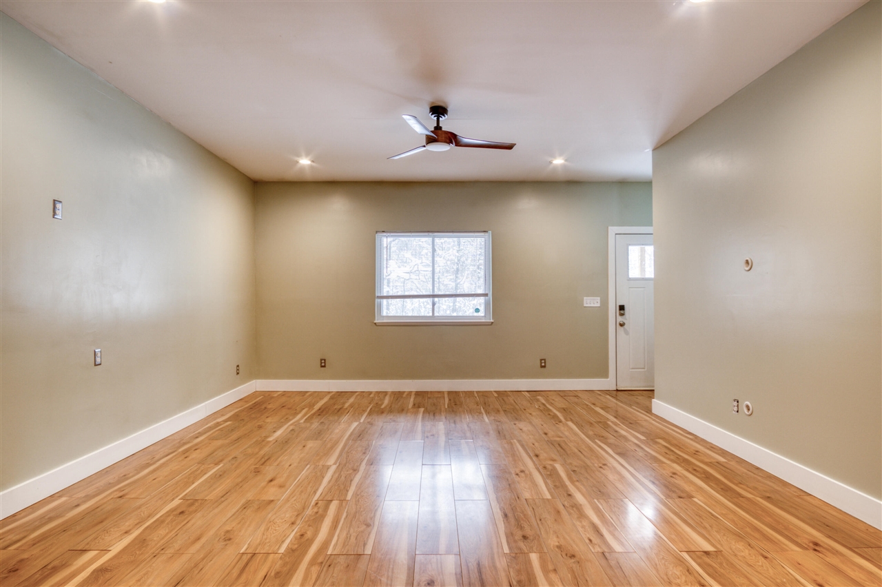 1518 E Wilke Road, Rothbury, MI, 49452-8101