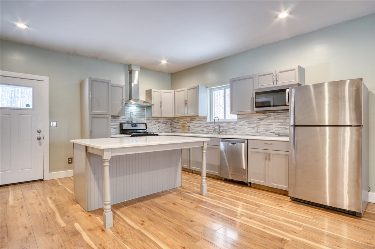 1518 E Wilke Road, Rothbury, MI, 49452-8101