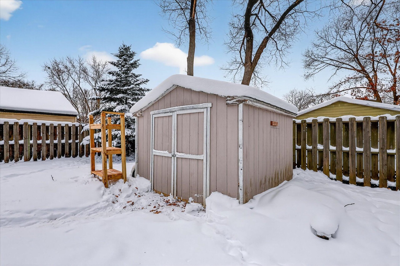 Homes for sale in Wyoming, MI | 3757 Michael Ave, Wyoming, MI 49509 | MLS# 70513262