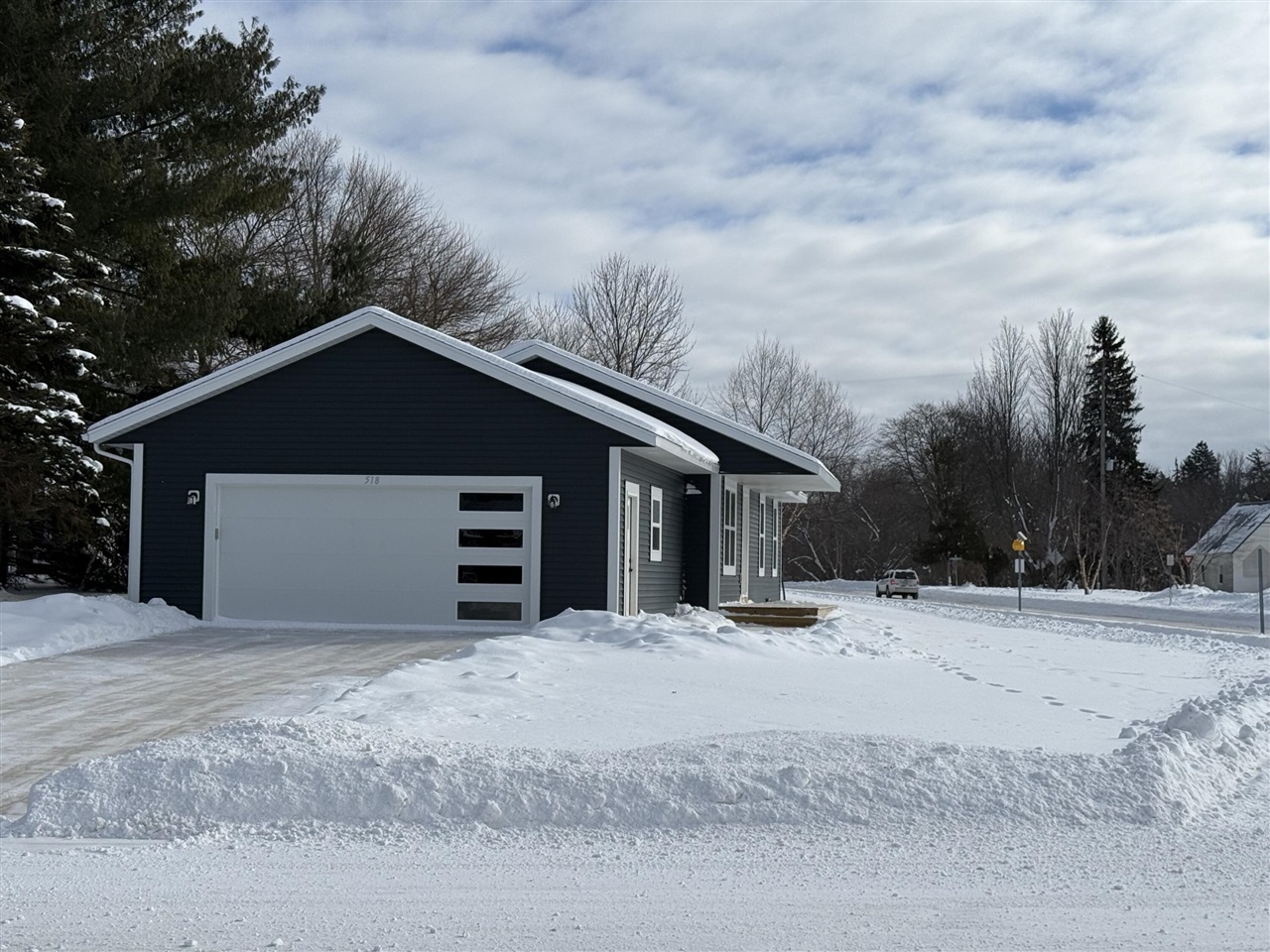 518 S Sullivan Avenue, Fremont, MI, 49412