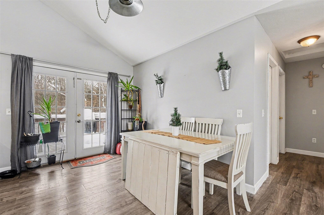 Homes for sale in Lowell, MI | 13940 Rolling Creek Dr, Lowell, MI 49331 | MLS# 70513285