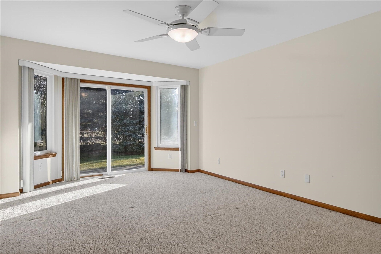  UNIT 26, Sterling Heights, MI, 48312-2923