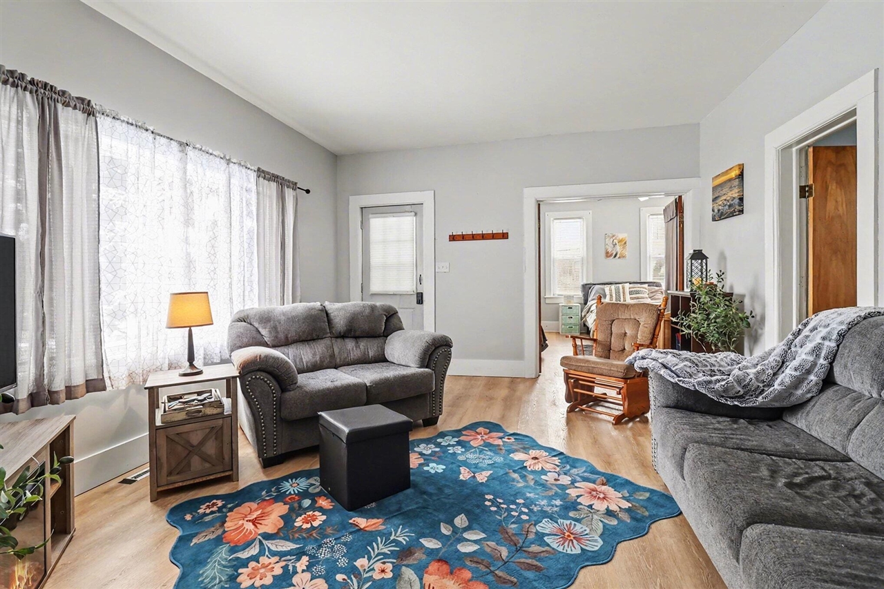 524 Davis Street, Manistee, MI, 49660-1949