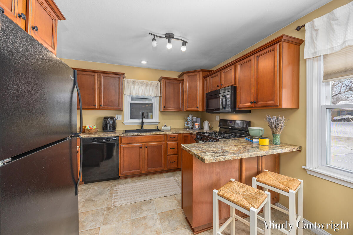 Homes for sale in Cedar Springs, MI | 181 S Park St, Cedar Springs, MI 49319 | MLS# 70513320