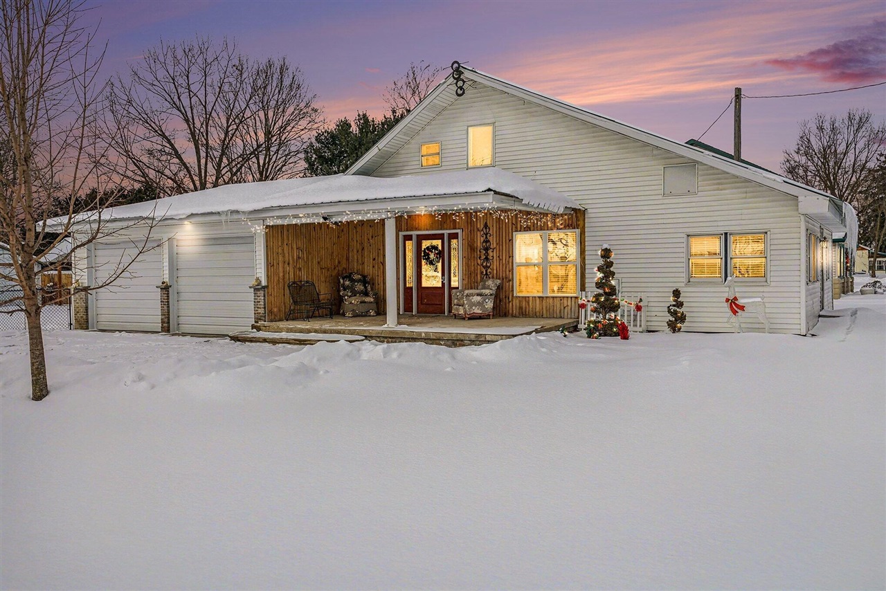 69346 S Kalamazoo Street, White Pigeon, MI, 49099-9769