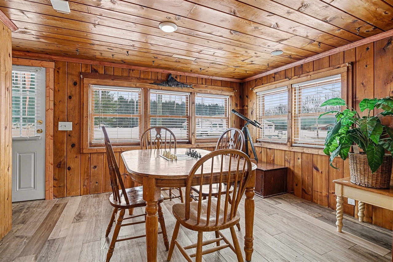 69346 S Kalamazoo Street, White Pigeon, MI, 49099-9769