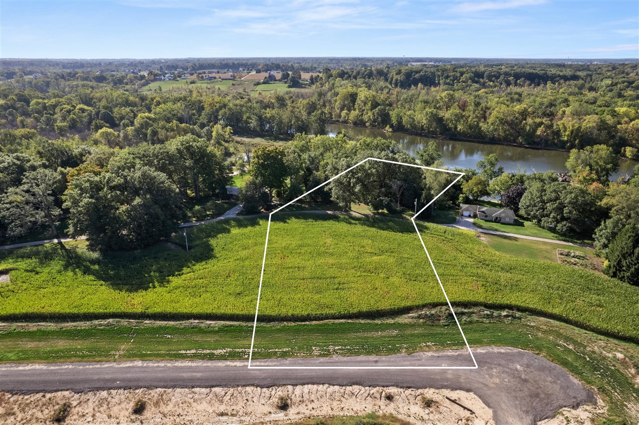 Homes for sale in Coopersville, MI | 5930 Grand Vista Dr, Coopersville, MI 49404 | MLS# 70513388