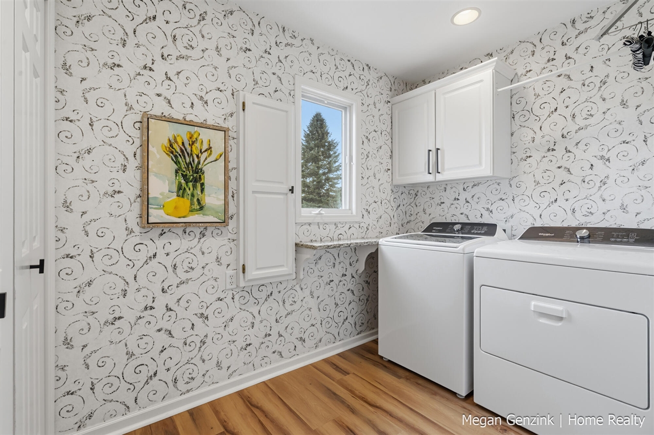 210 Bay Circle Court, Holland, MI, 49424