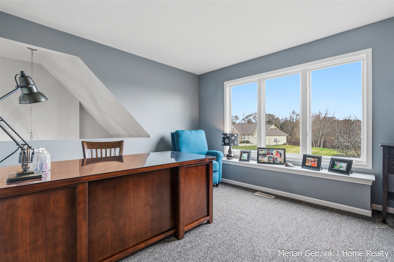 210 Bay Circle Court, Holland, MI, 49424