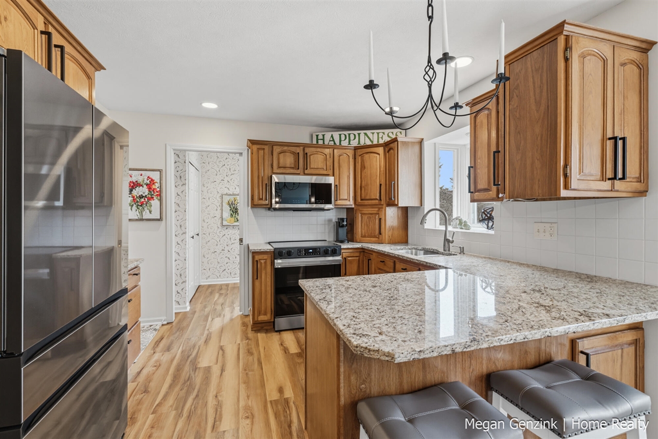 210 Bay Circle Court, Holland, MI, 49424