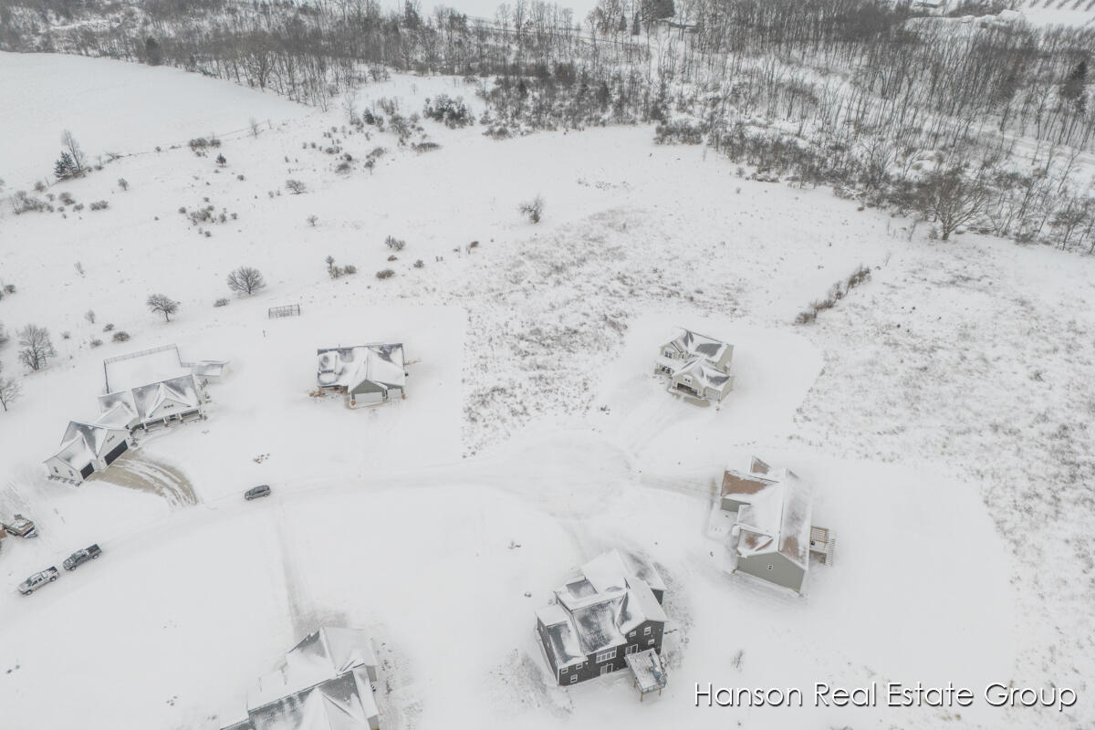 12077 Alden Court, Lowell, MI, 49331-9821